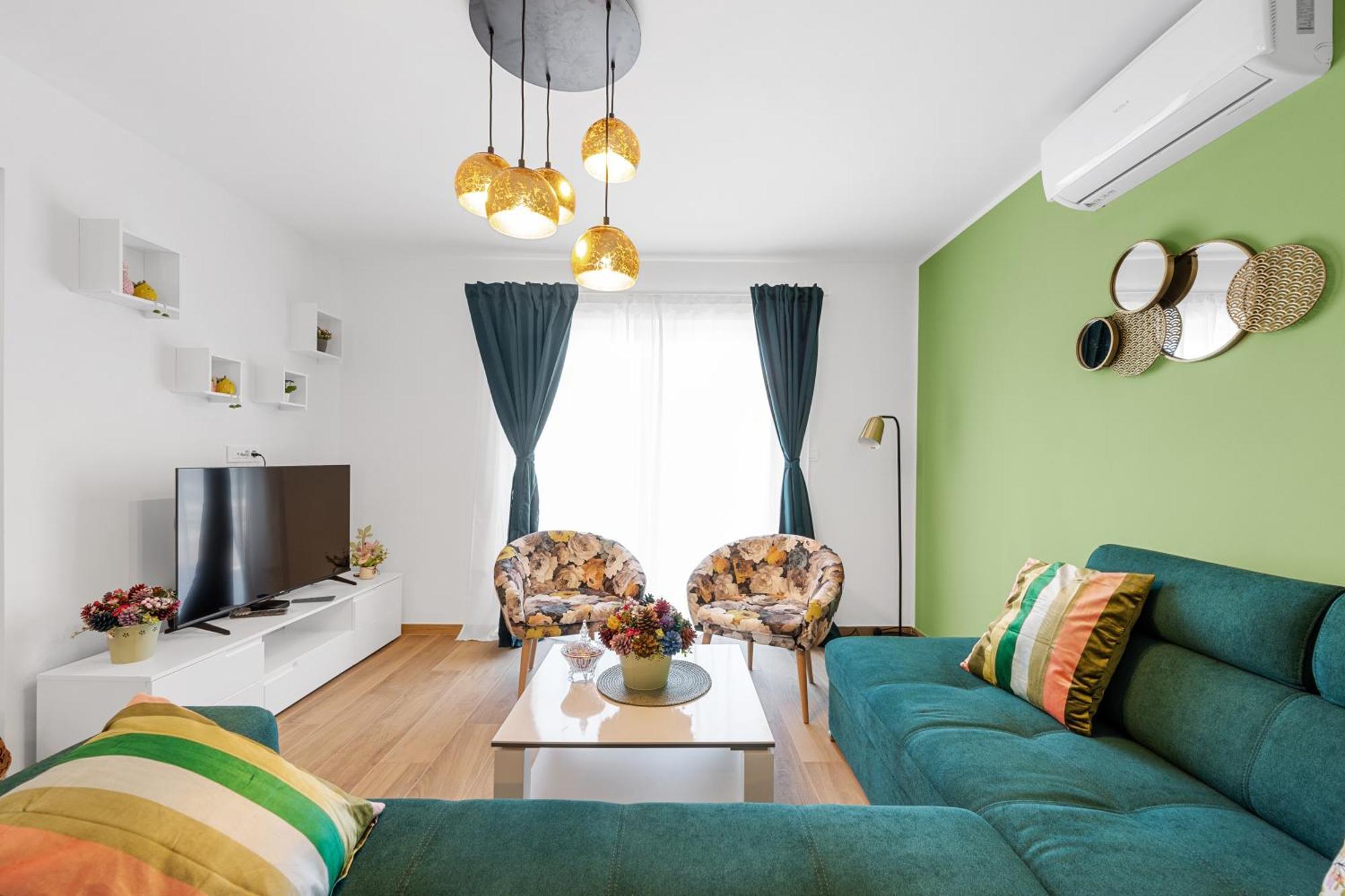Villa Magnolia พิโรวัซ ภายนอก รูปภาพ
